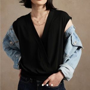 Banana Republic Crepe Top NWT
